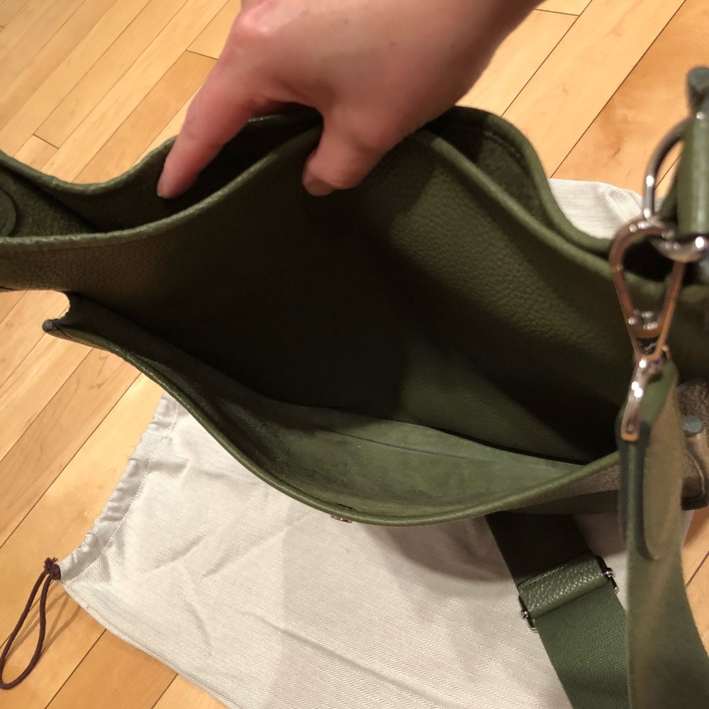 Hermès Evelyne GM crossbody bag, canope green. - Picture 6 of 8